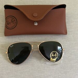 Ray Ban Aviators - Gold frame Large - G-15 green - NWT